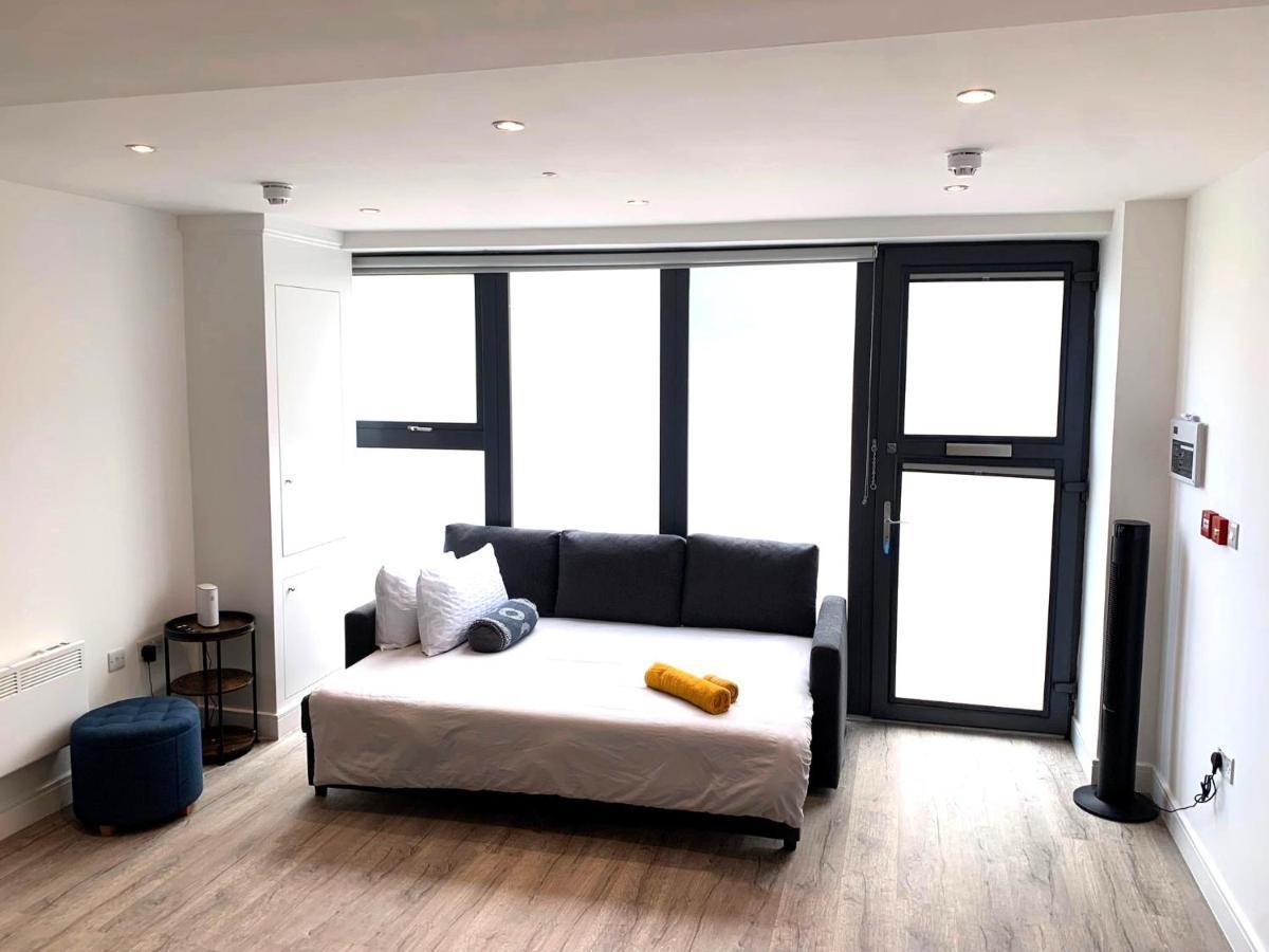 Modern Studio Flat Near Highbury & Islington Station London Exterior photo