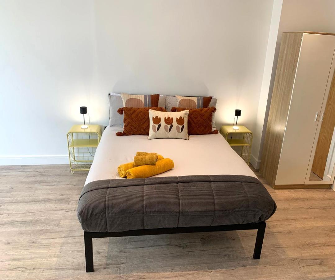 Modern Studio Flat Near Highbury & Islington Station London Exterior photo