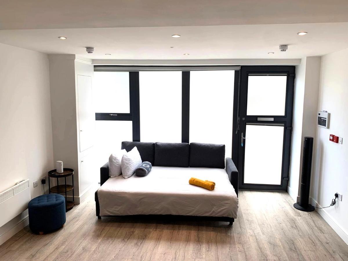 Modern Studio Flat Near Highbury & Islington Station London Exterior photo